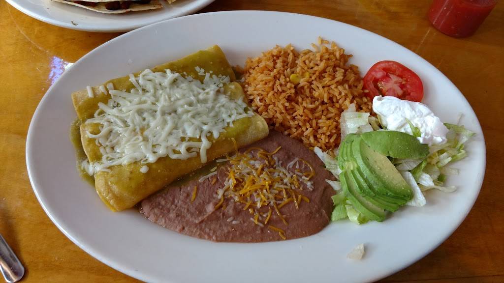 Don Betos Tacos | restaurant | 720 Ricks Rd, Selma, NC 27576, USA | 9192024566 OR +1 919-202-4566