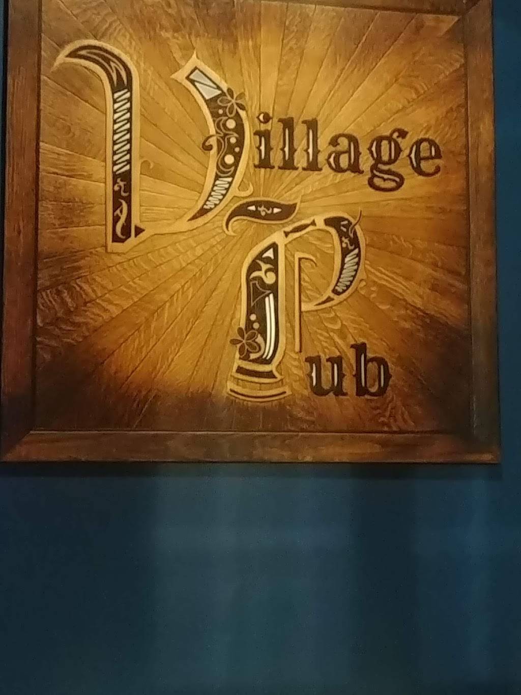 VIllage Pub | restaurant | 206 N Walnut St, Bloomington, IN 47404, USA | 8126682085 OR +1 812-668-2085