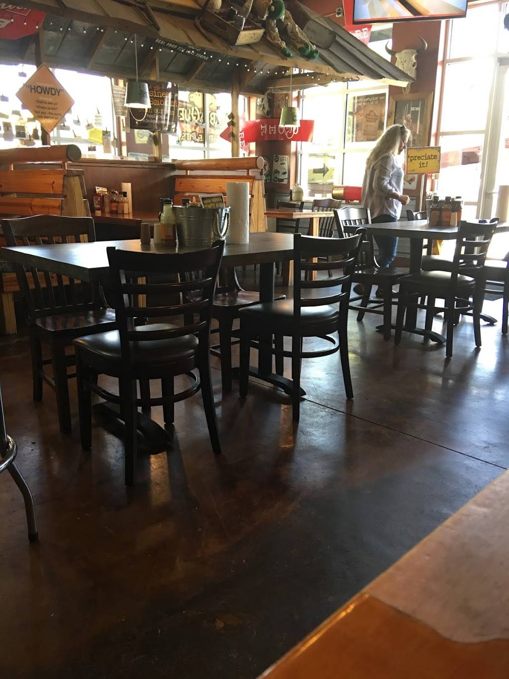 BubbaQues 6001 | restaurant | 1306 N Young Blvd, Chiefland, FL 32626, USA | 3524934227 OR +1 352-493-4227