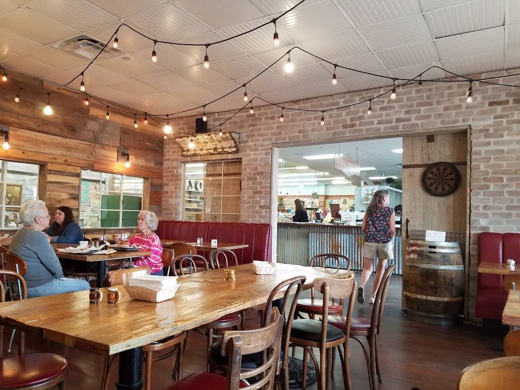 American Way Market | cafe | 1509 N Arizona Ave, Chandler, AZ 85225, USA | 4807721877 OR +1 480-772-1877