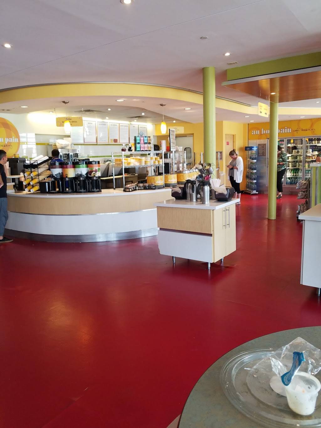 Au Bon Pain | cafe | 1 Normal Ave, Montclair, NJ 07043, USA | 9736555433 OR +1 973-655-5433