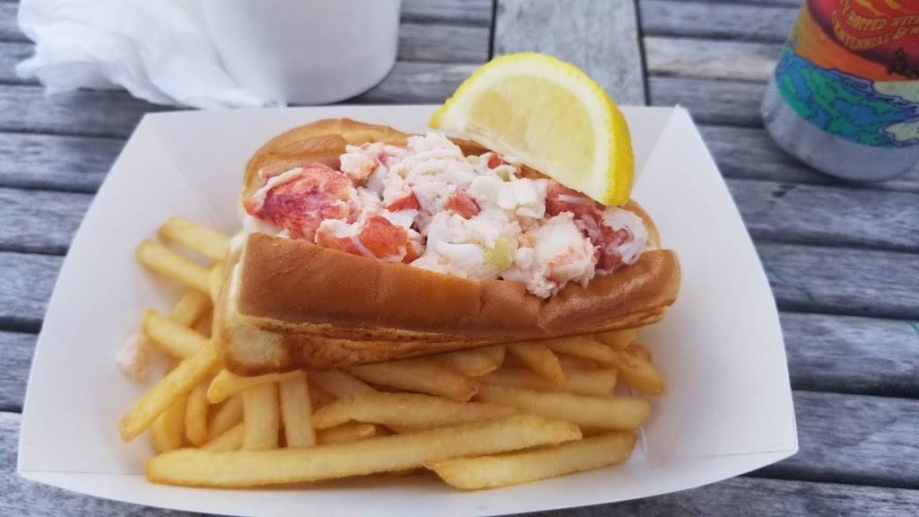 Butlers Flat Clam Shack | restaurant | 86 Orchard Beach Blvd, Port Washington, NY 11050, USA | 5168838330 OR +1 516-883-8330