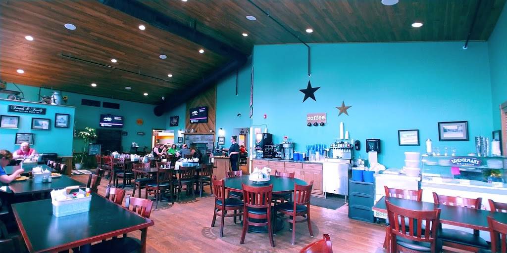 B&B Bowl Restaurant And Lounge | restaurant | 401 Kansas St NW, Preston, MN 55965, USA | 5077652522 OR +1 507-765-2522