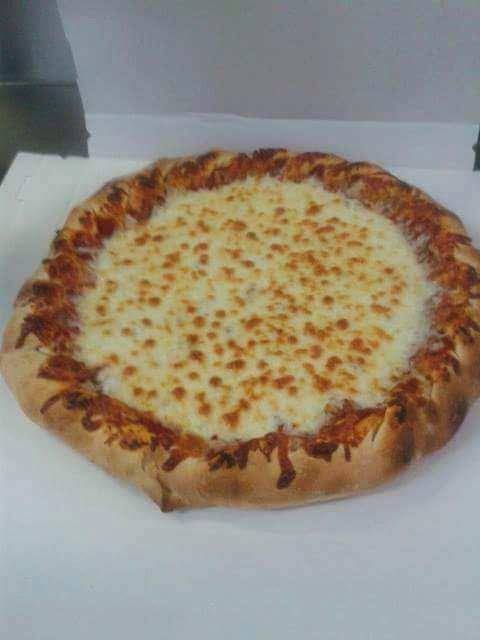 Mayas Pizza | restaurant | 8550 S Commercial Ave, Chicago, IL 60617, USA | 7732219313 OR +1 773-221-9313