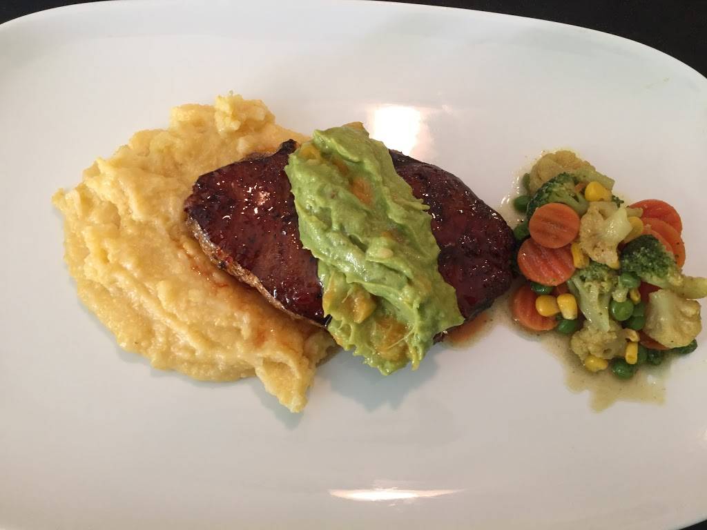 Yardie Spice | restaurant | 225 S Krome Ave, Homestead, FL 33030, USA | 7863495138 OR +1 786-349-5138