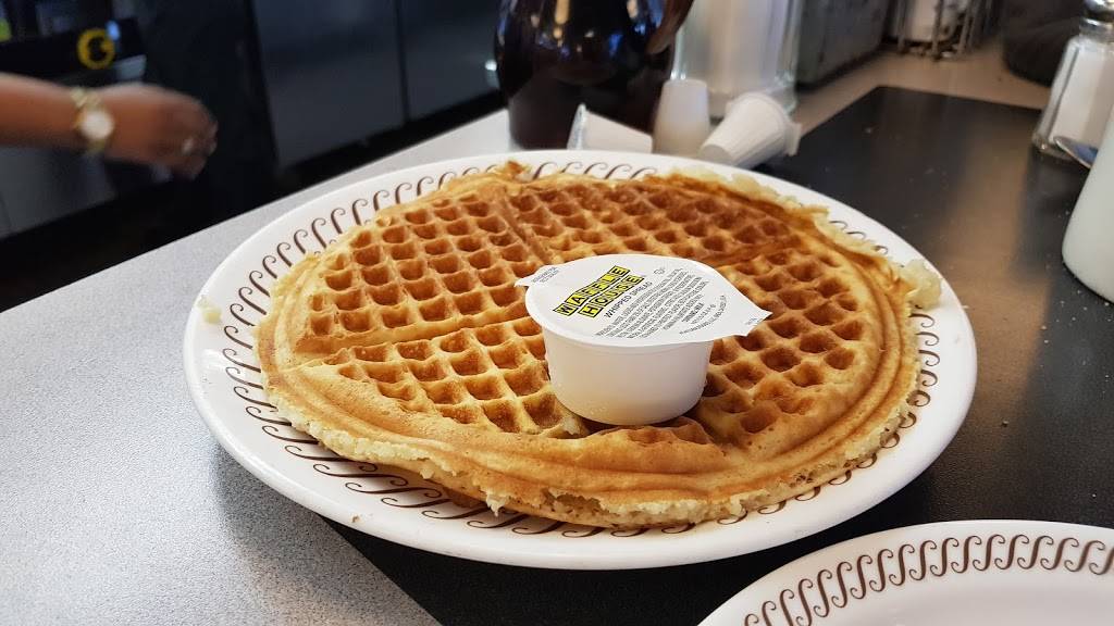 Waffle House | meal takeaway | 100270 Overseas Hwy, Key Largo, FL 33037, USA | 3054516222 OR +1 305-451-6222