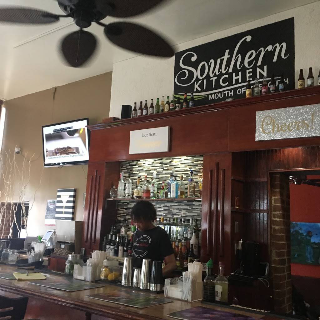 Southern Kitchen | restaurant | 541 N 2nd St, Richmond, VA 23219, USA | 8047294141 OR +1 804-729-4141