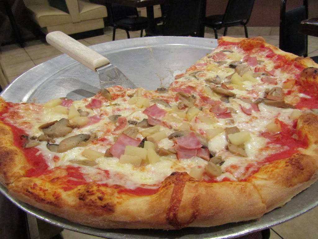 Pavarottis Pizza | restaurant | 8075 SW State Rd 200 #101, Ocala, FL 34481, USA | 3522919424 OR +1 352-291-9424
