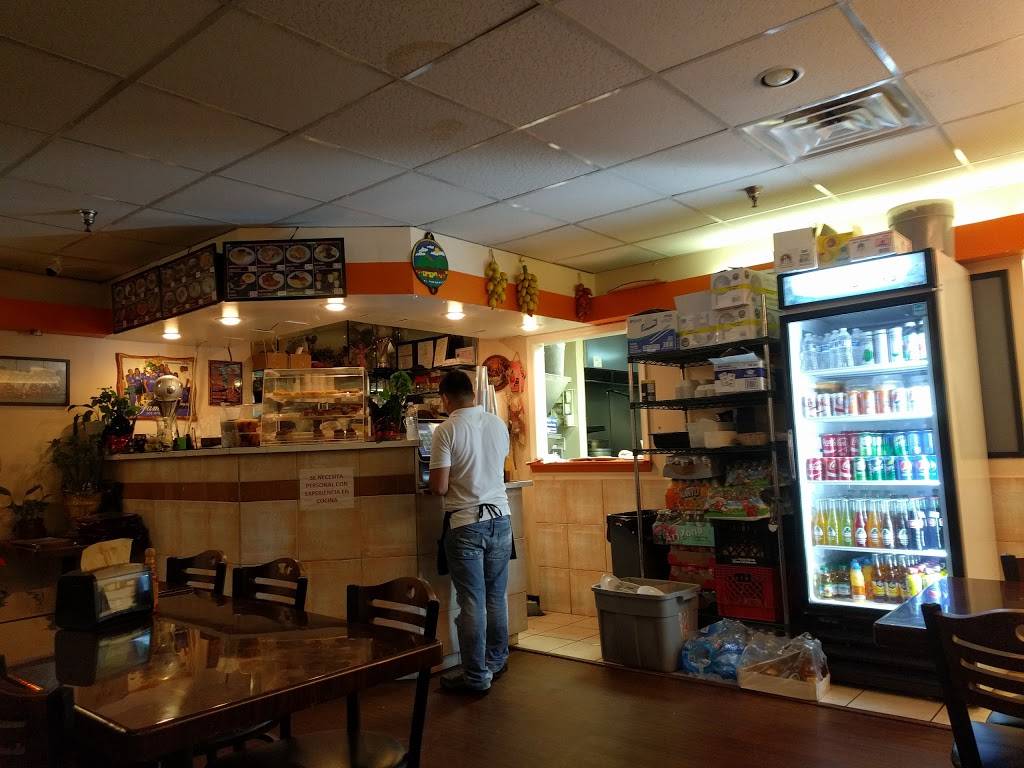 Pupuseria La Familiar | restaurant | 8145 Baltimore Ave K, College Park, MD 20740, USA | 3014748484 OR +1 301-474-8484