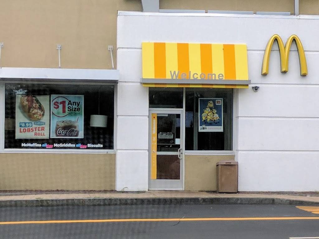 McDonalds | cafe | 1040 Main St, Clinton, MA 01510, USA | 9783659894 OR +1 978-365-9894