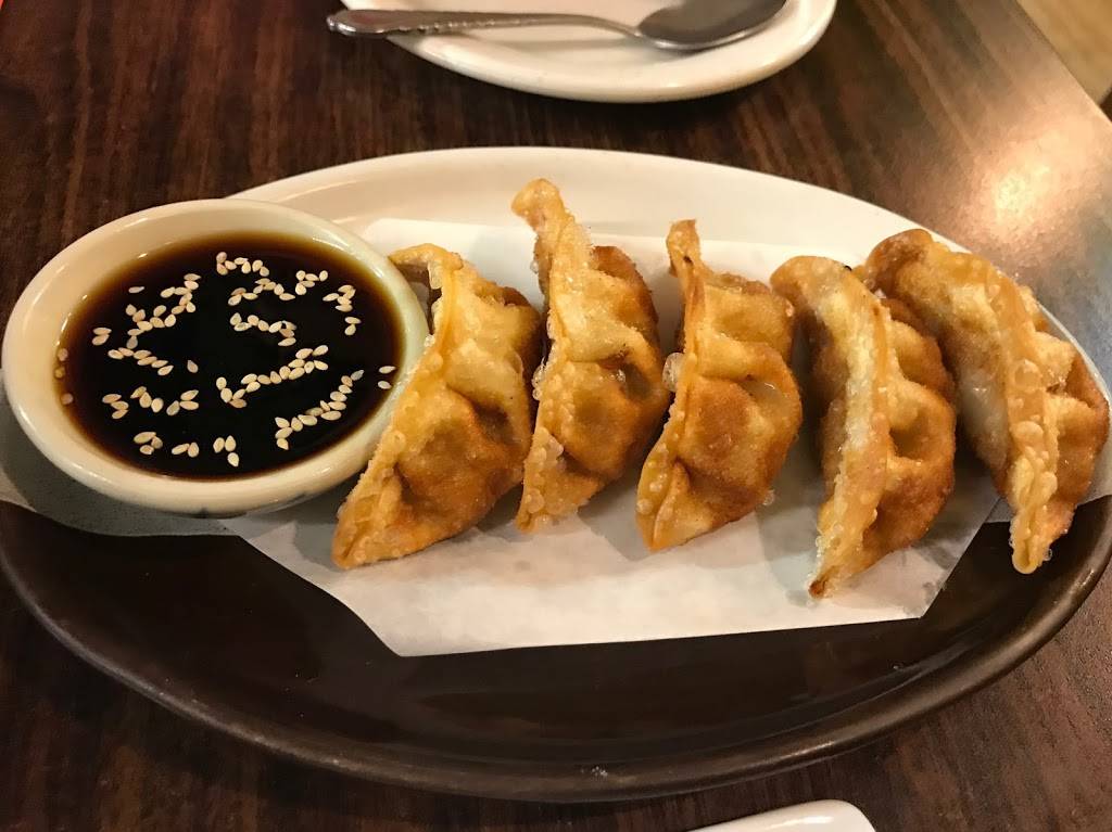 Rice Thai Cafe | restaurant | 6744 N Sheridan Rd, Chicago, IL 60626, USA | 7733381717 OR +1 773-338-1717