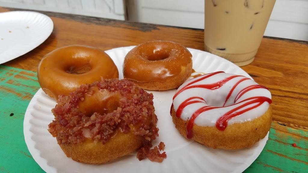 The Donut Experiment | cafe | 210c Pine Ave, Anna Maria, FL 34216, USA | 9418963172 OR +1 941-896-3172