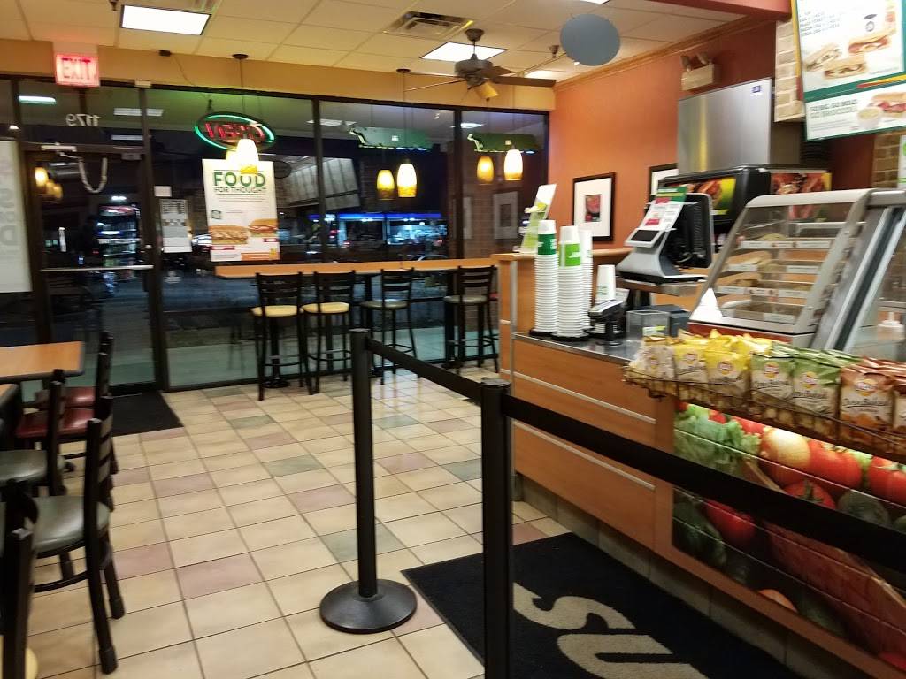 Subway Restaurants | restaurant | 1179 E Dundee Rd, Palatine, IL 60074, USA | 8479910301 OR +1 847-991-0301