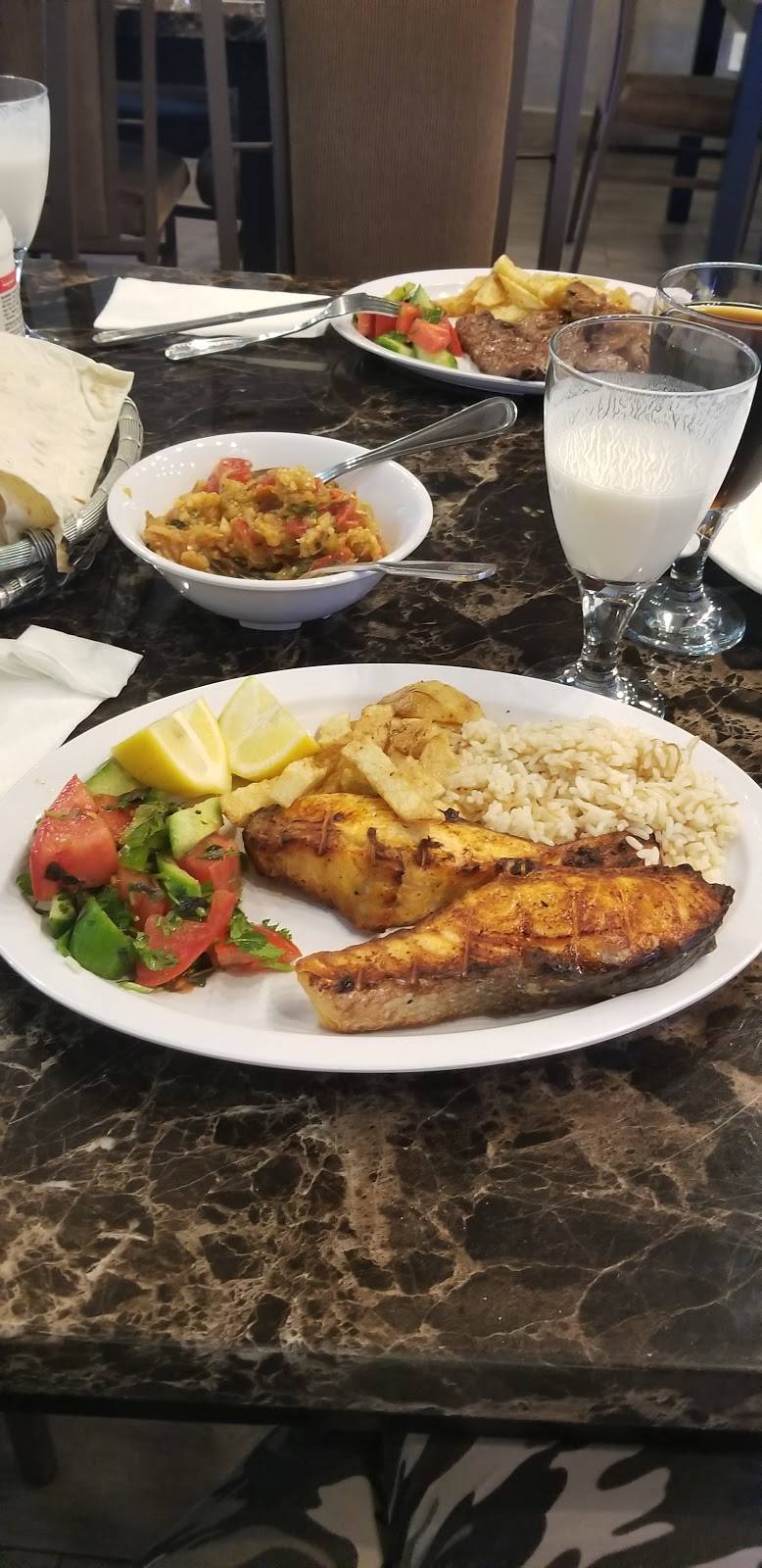 Golden Fork Restaurant 2 | restaurant | 13316 Vanowen St, Van Nuys, CA 91405, USA | 8187650029 OR +1 818-765-0029