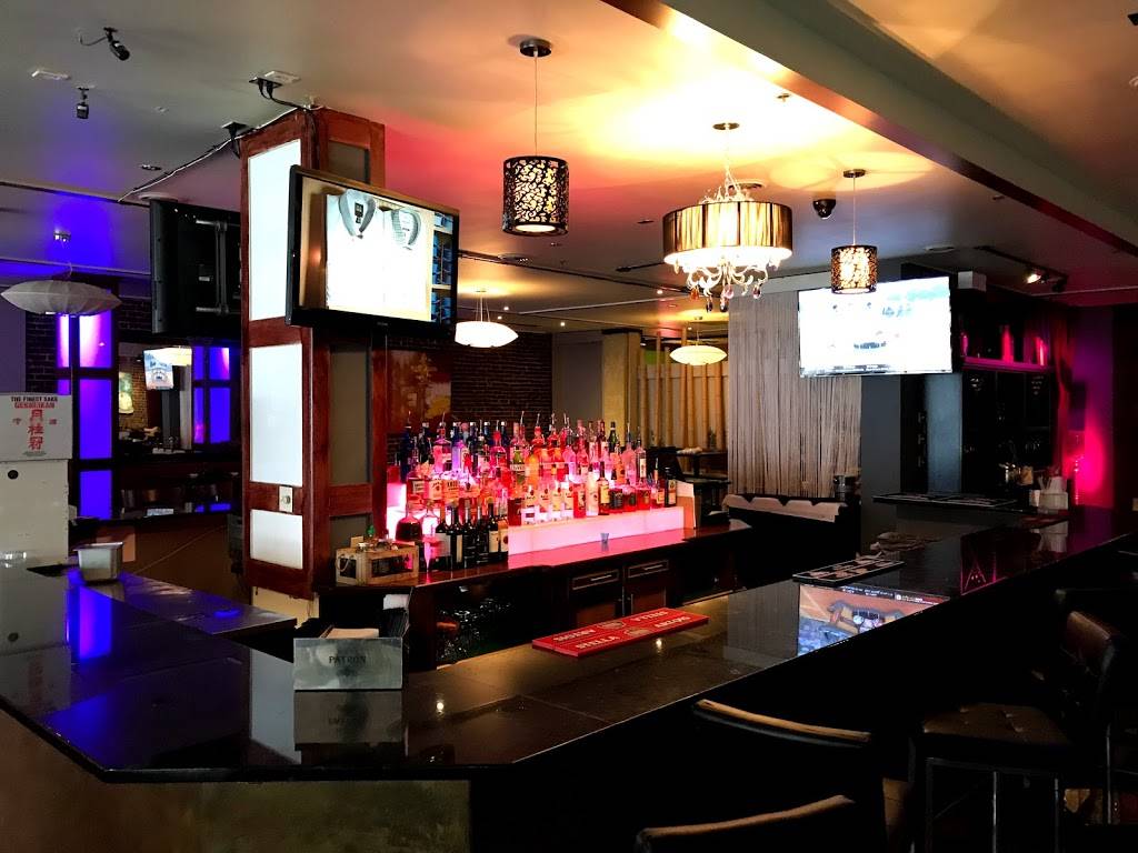 Kabuki Downtown Market Square | restaurant | 19 Market Square, Knoxville, TN 37902, USA | 8655213888 OR +1 865-521-3888