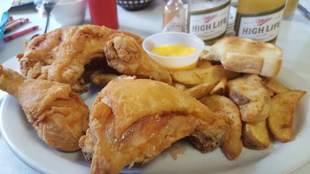 Oak Lawn Tavern | restaurant | 15483 MN-18, Brainerd, MN 56401, USA | 2188297656 OR +1 218-829-7656