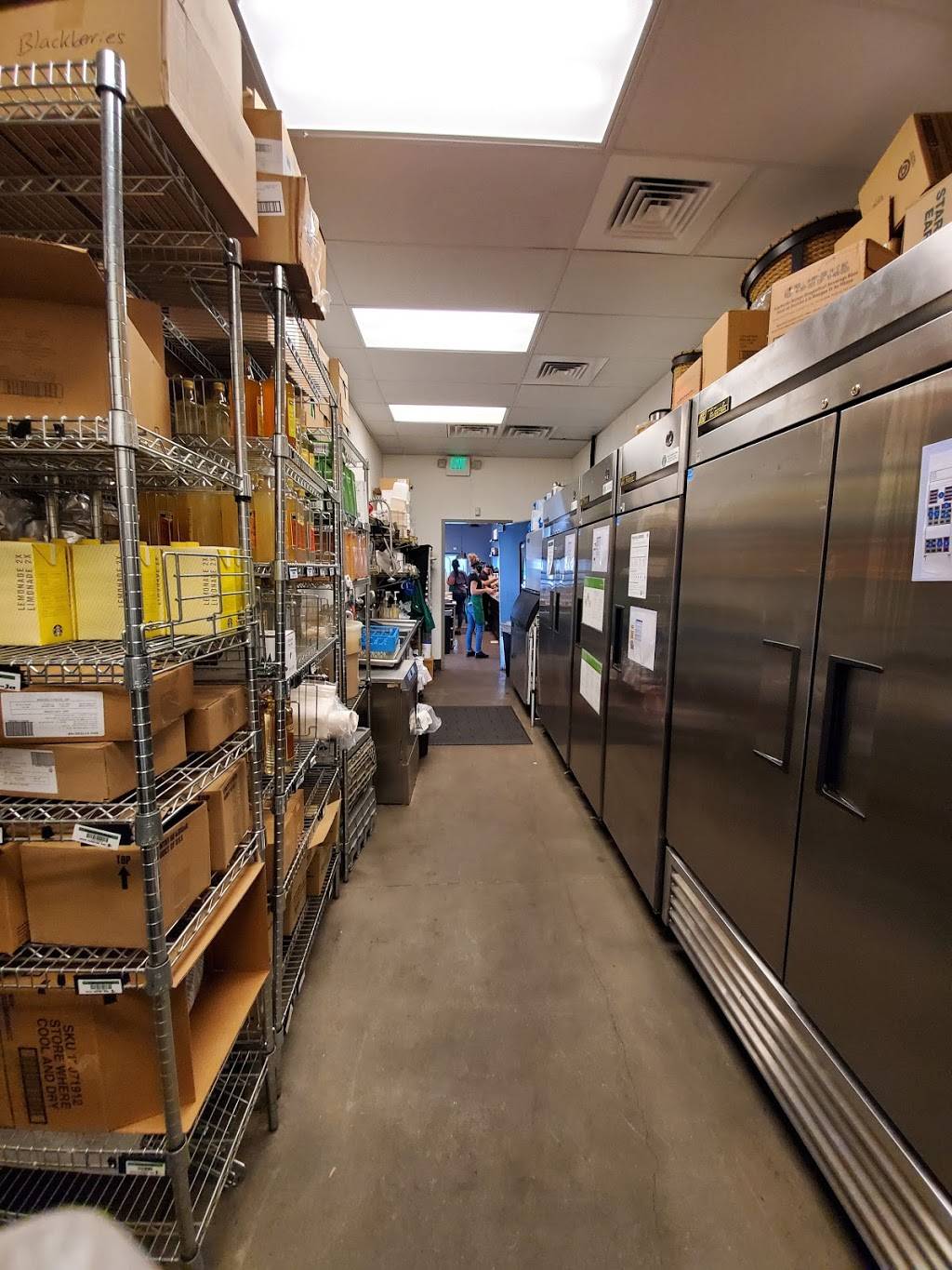 Starbucks | cafe | 910 International Pkwy, Lake Mary, FL 32746, USA | 3213700446 OR +1 321-370-0446