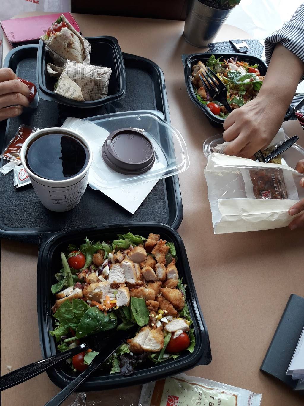 Chick-fil-A | restaurant | 5830 Brainerd Rd, Chattanooga, TN 37411, USA | 4238559880 OR +1 423-855-9880