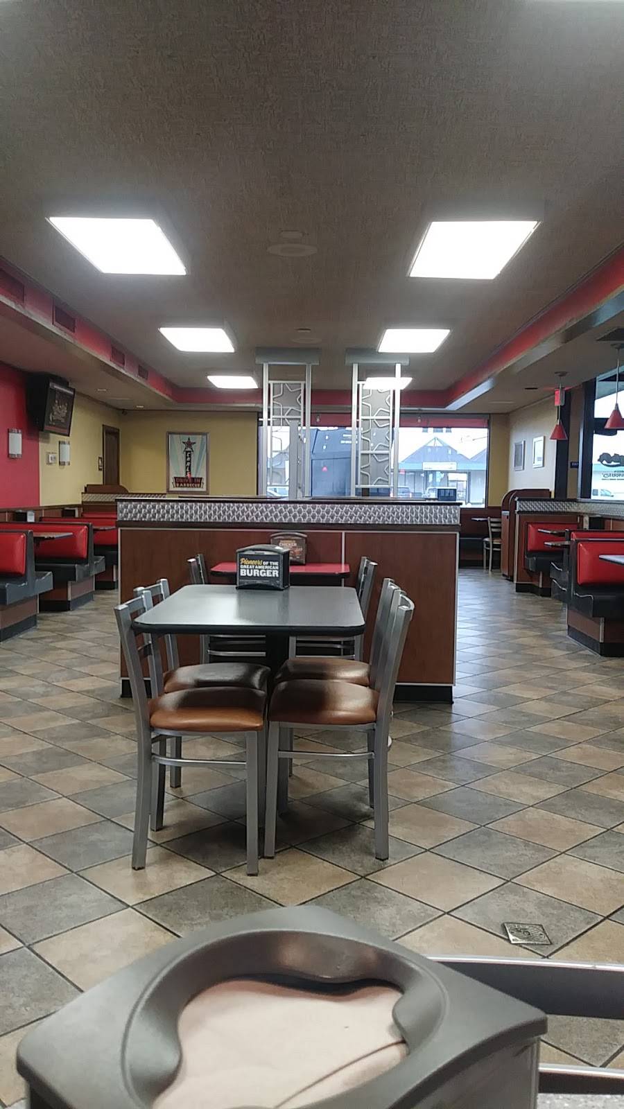 Carls Jr. | restaurant | 990 N Main St, Manteca, CA 95336, USA | 2092395851 OR +1 209-239-5851
