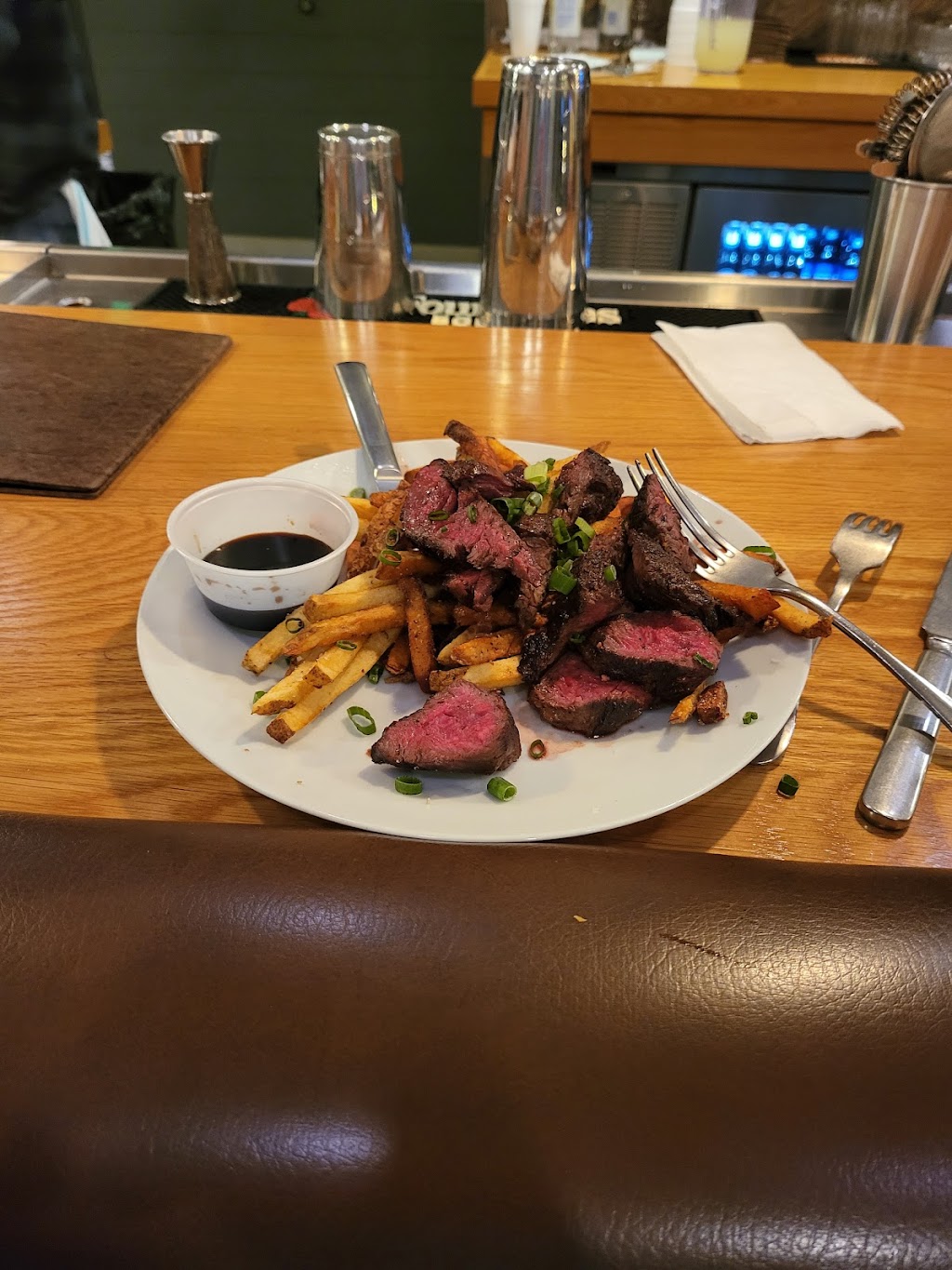 Delta Meat Market | restaurant | 215 Cotton Row, Cleveland, MS 38732, USA | 6624446328 OR +1 662-444-6328