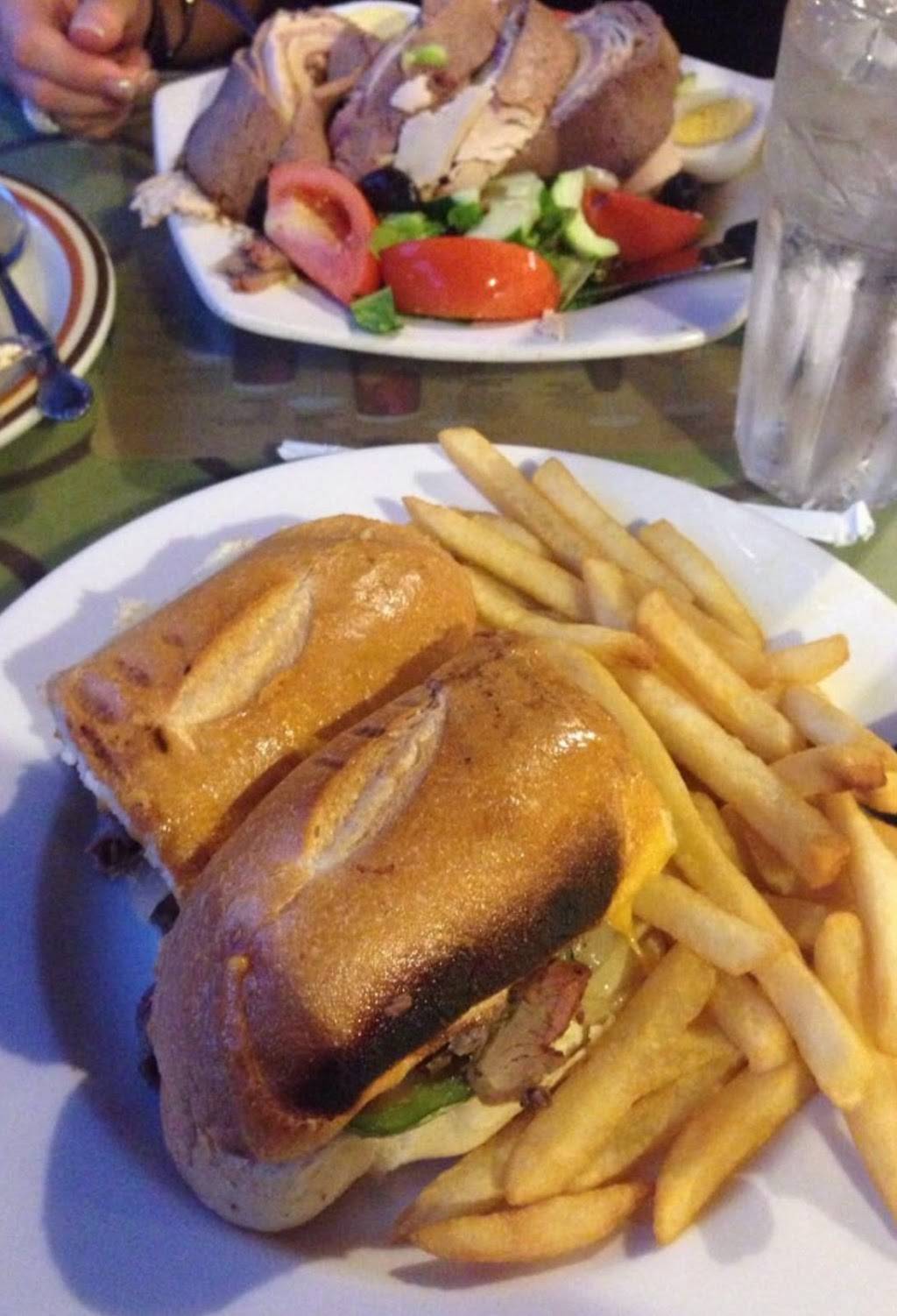 Chelsea Square | restaurant | 368 W 23rd St, New York, NY 10011, USA | 2126915400 OR +1 212-691-5400