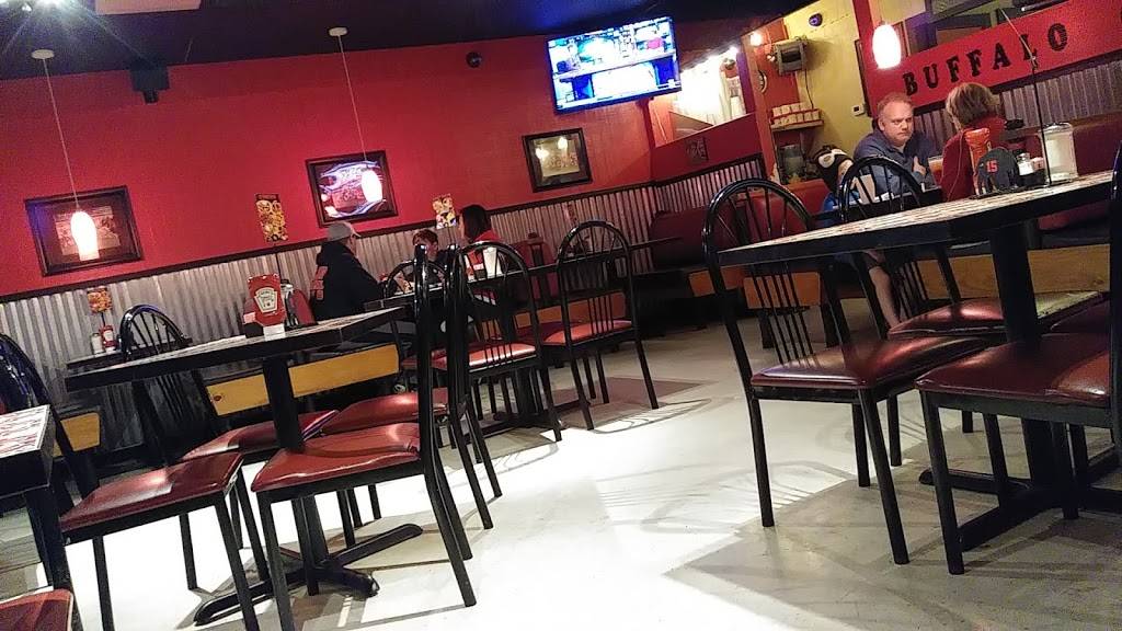 Buffalo Grill | restaurant | 203 Katy St, Lone Oak, TX 75453, USA | 9036344100 OR +1 903-634-4100