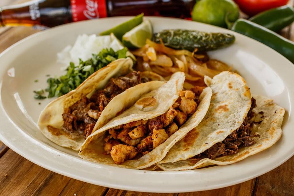 Taco Nene La Coqueta | restaurant | 611 E Wallisville Rd, Highlands, TX 77562, USA | 2813031098 OR +1 281-303-1098