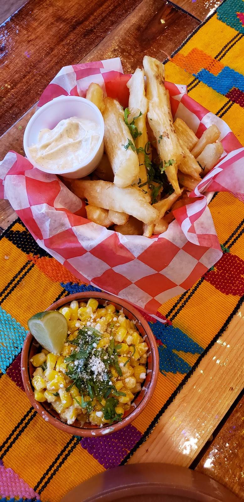 La Casa | restaurant | Cranston, RI 02920, USA | 4019461610 OR +1 401-946-1610