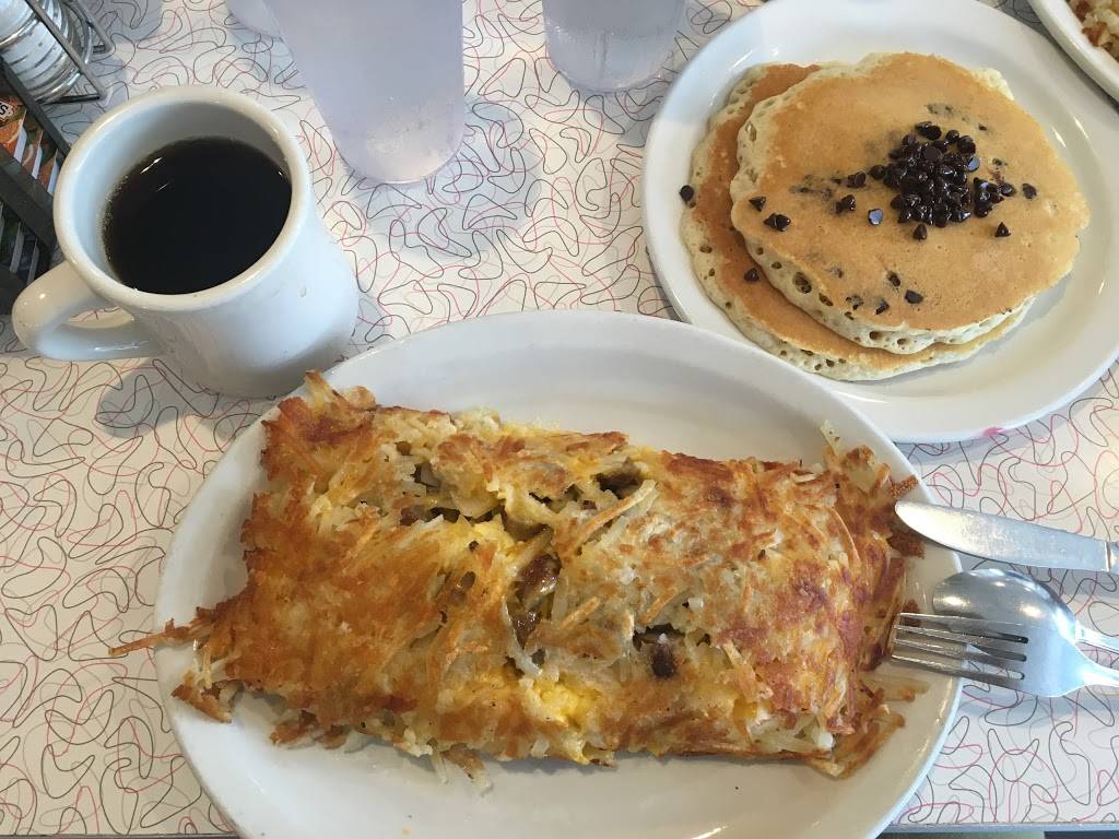 Lolas Diner | restaurant | 920 Busse Hwy, Park Ridge, IL 60068, USA | 8475185226 OR +1 847-518-5226