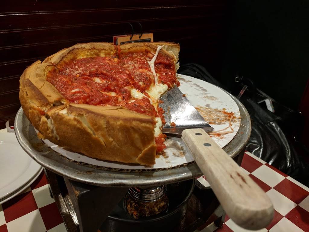 Giordanos | restaurant | 6836 N Sheridan Rd, Chicago, IL 60626, USA | 7732621313 OR +1 773-262-1313