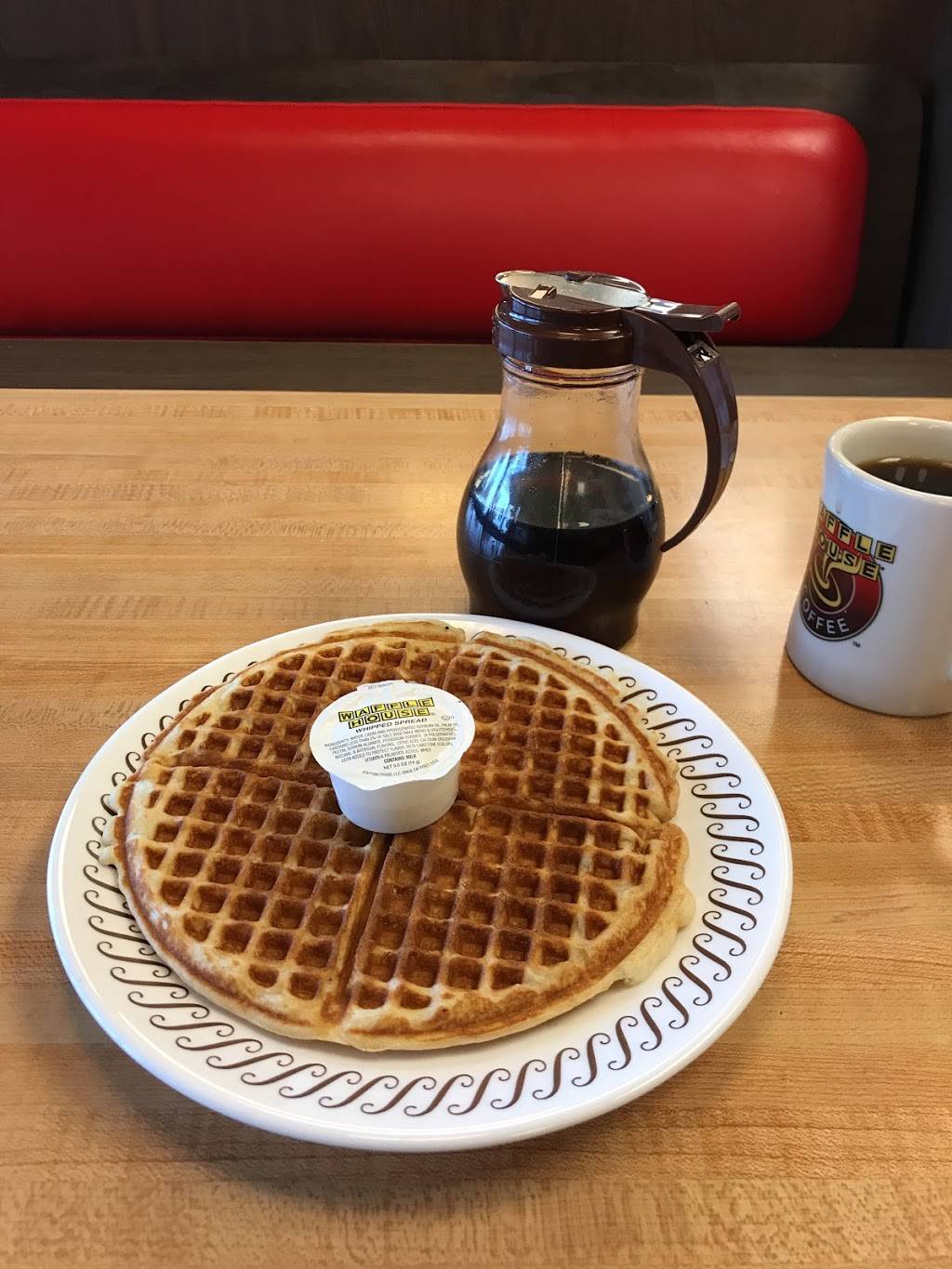Waffle House | meal takeaway | 1620 Kentucky Mills Dr, Jeffersontown, KY 40299, USA | 5022665274 OR +1 502-266-5274