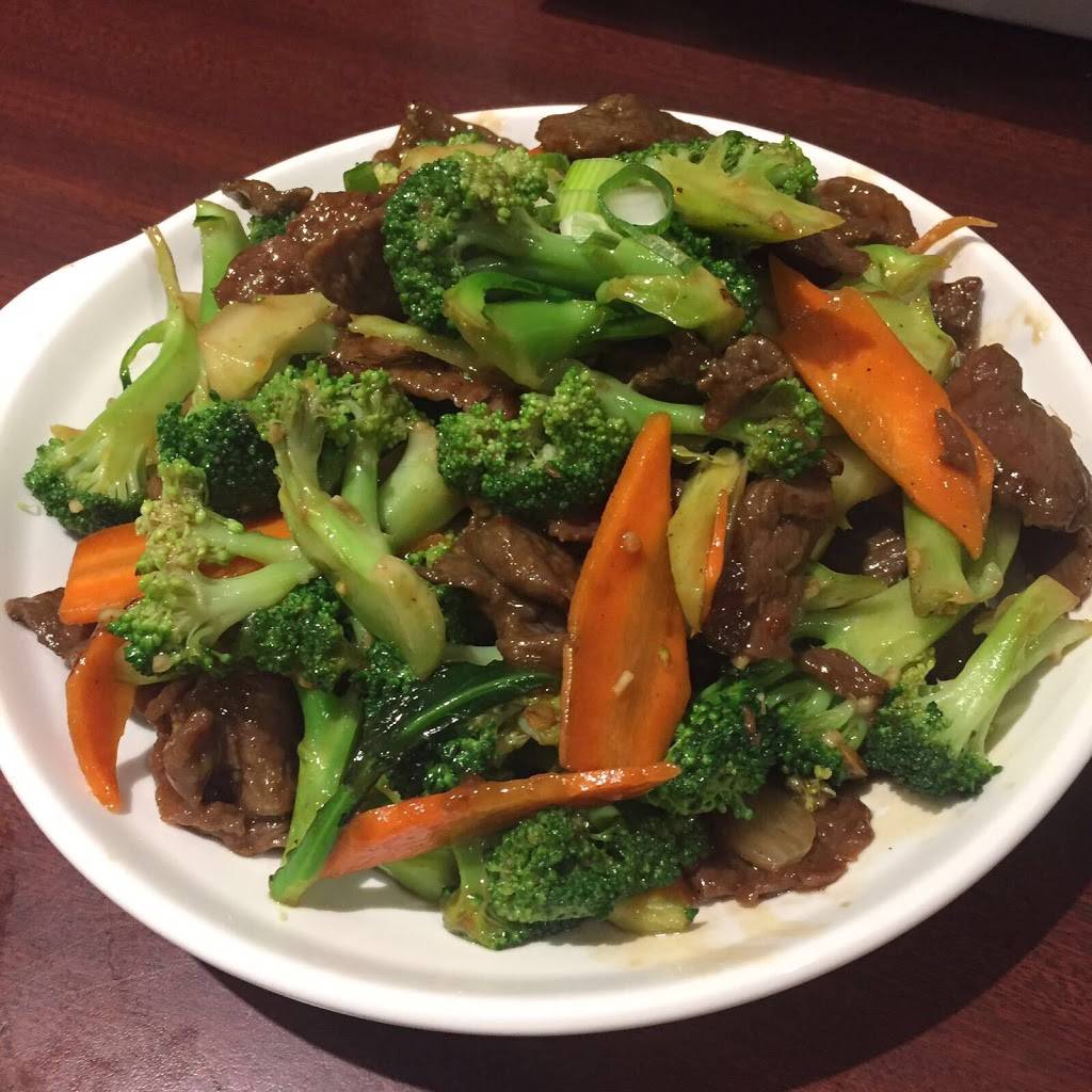 Lucky Lins Restaurant - West Indian (Guyanese) & Chinese Food | restaurant | 5633 Finch Ave E, Scarborough, ON M1B 5K9, Canada | 4162981388 OR +1 416-298-1388