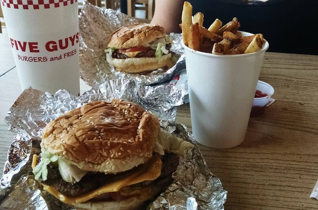 Five Guys | meal takeaway | 26037 Lorain Rd, North Olmsted, OH 44070, USA | 4407166000 OR +1 440-716-6000