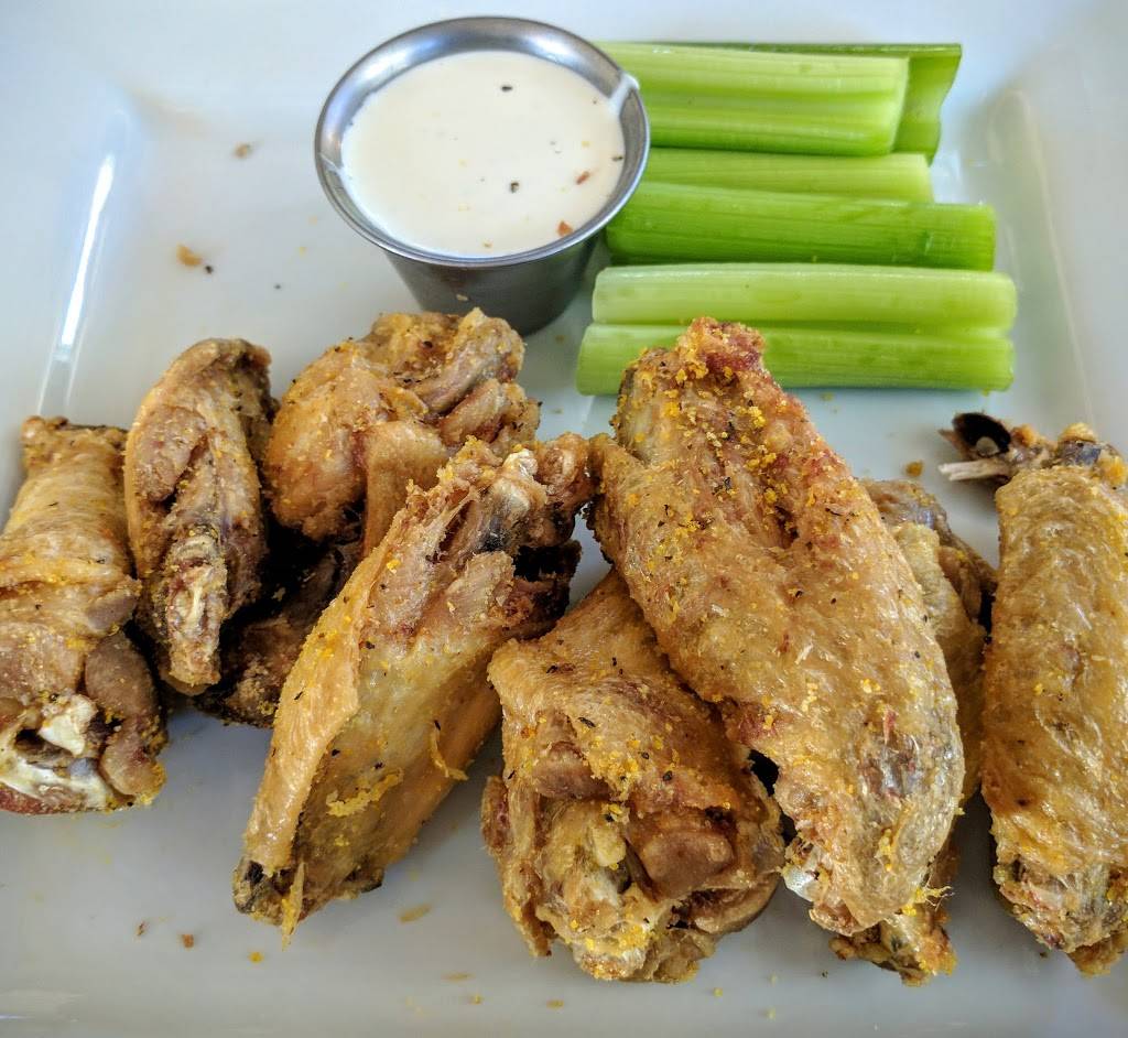 Henrys Restaurant & Bar | restaurant | 2865 Devine St, Columbia, SC 29205, USA | 8037084705 OR +1 803-708-4705