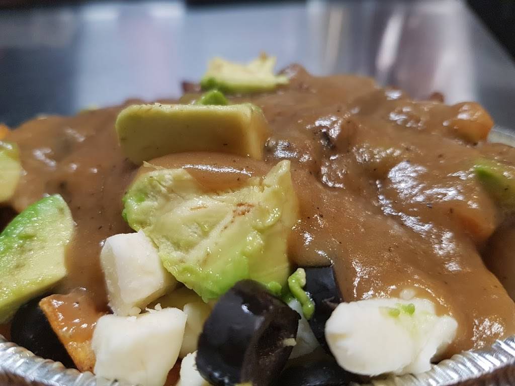 La Poutinerie | restaurant | 1141 Baxter Rd, Ottawa, ON K2C 3R4, Canada | 6134161111 OR +1 613-416-1111