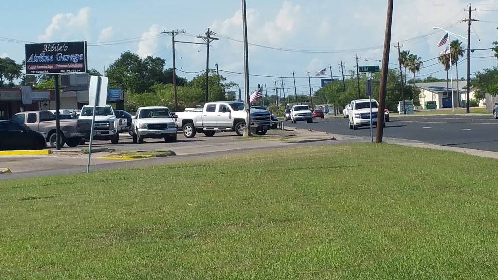 Churchs Chicken | restaurant | 735 Lum St, Corpus Christi, TX 78412, USA | 3619920626 OR +1 361-992-0626