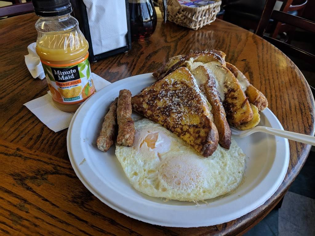 Papananis Deli | restaurant | 1450 Harbor Island Dr, San Diego, CA 92101, USA | 6192970273 OR +1 619-297-0273