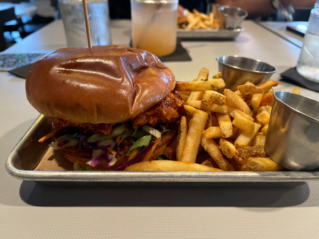 Farm+Feed | restaurant | 7401 Lone Star Dr B120, Plano, TX 75024, USA | 4323563467 OR +1 432-356-3467