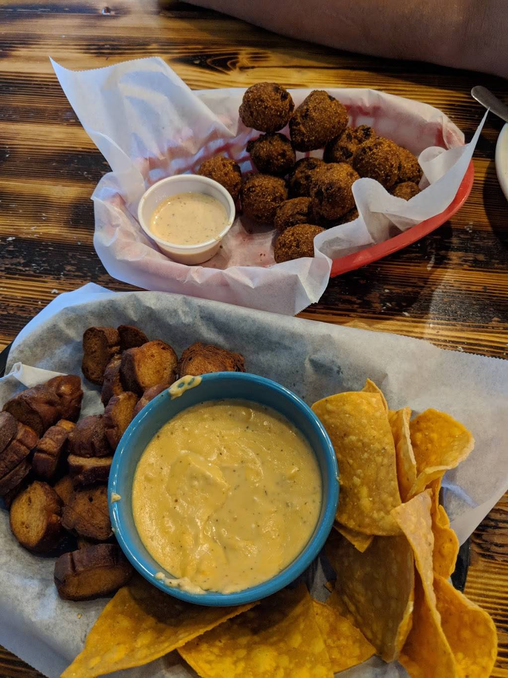 Redemption Alewerks | restaurant | 7035 E 96th St K, Indianapolis, IN 46250, USA | 3173483330 OR +1 317-348-3330