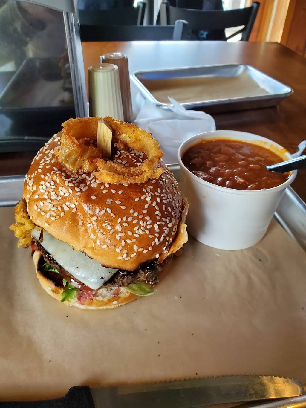 Backwoods Burgers | restaurant | 1214 W F St, Oakdale, CA 95361, USA | 2093222953 OR +1 209-322-2953