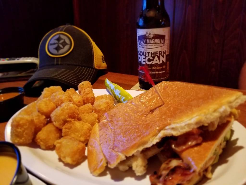 Dagwoods Deli & Sports Bar | restaurant | 600 US-17 BUS, Surfside Beach, SC 29575, USA | 8438284600 OR +1 843-828-4600