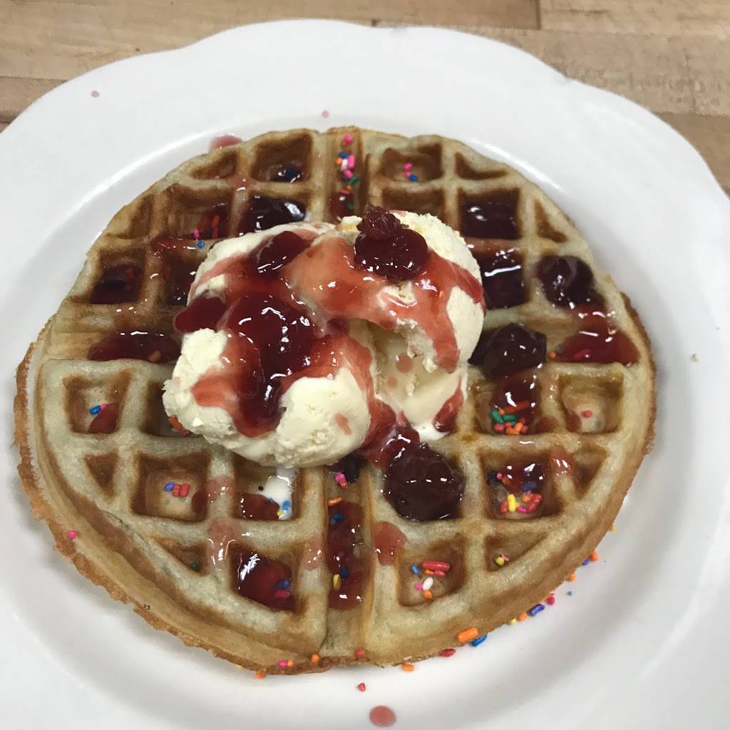 Waffle Chicken | restaurant | 1257 West Chester Pike, West Chester, PA 19382, USA | 6107199900 OR +1 610-719-9900