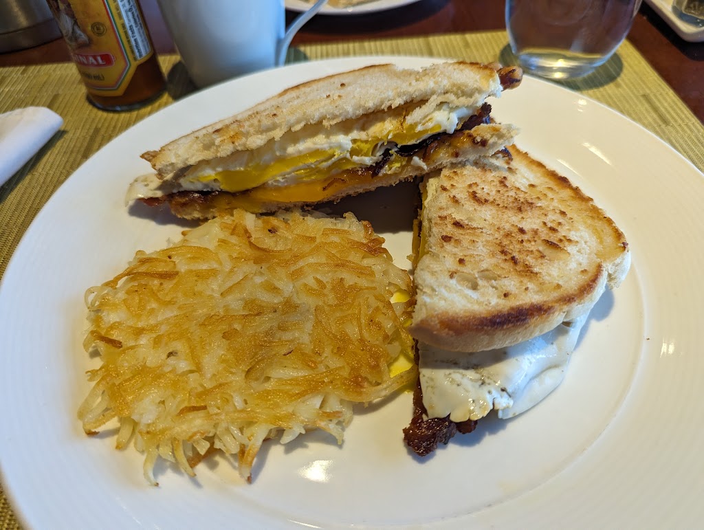 Red Rim Bistro | restaurant | 1600 Airway Blvd, El Paso, TX 79925, USA | 9157746916 OR +1 915-774-6916