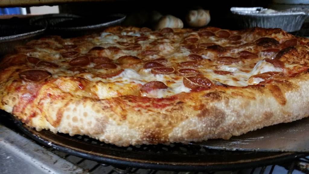 Pizzeria Mozz | restaurant | 1344, 1259 S Pleasantburg Dr, Greenville, SC 29605, USA | 8642777110 OR +1 864-277-7110