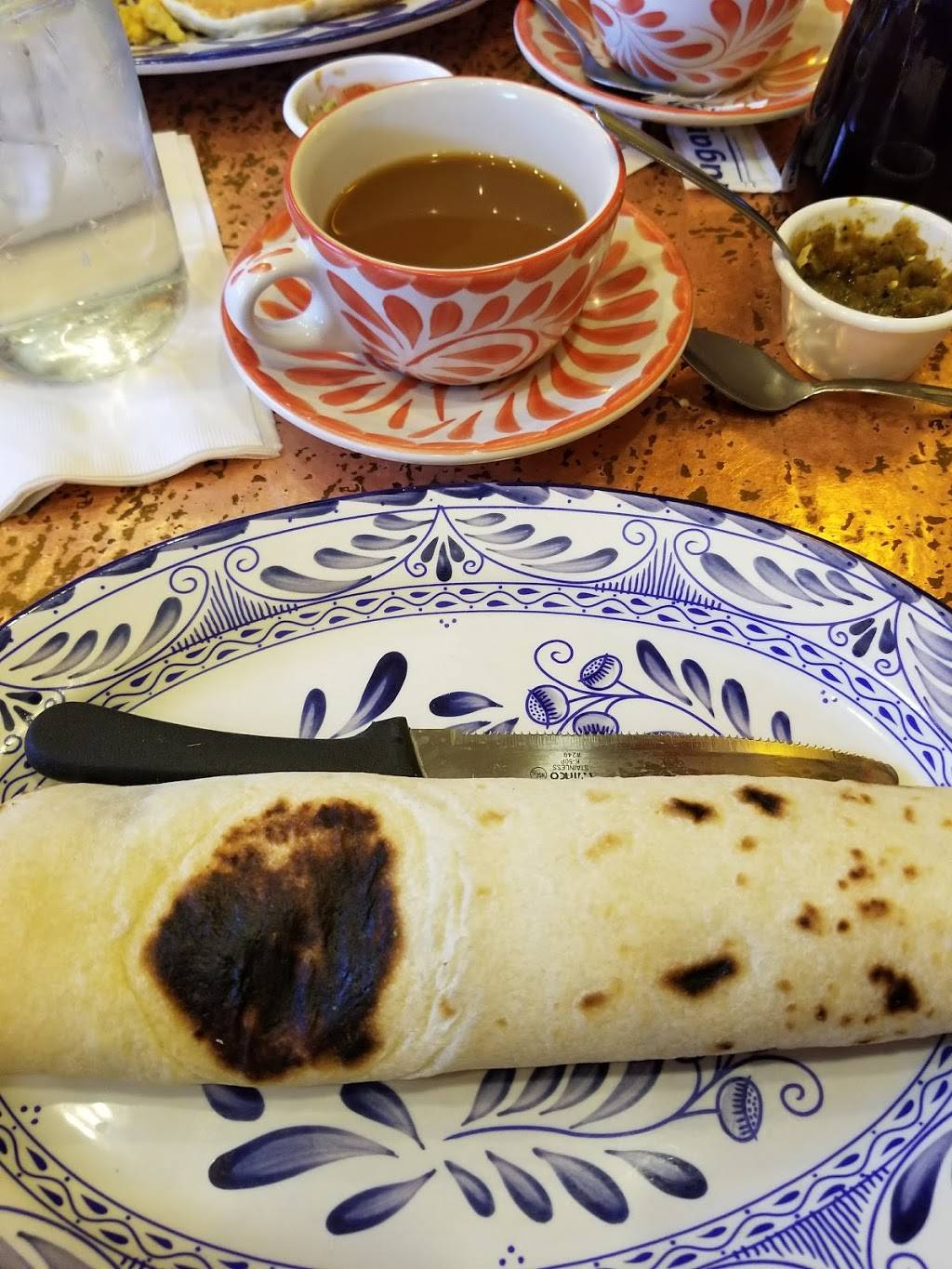 Carnitas Queretaro Mexican Restaurant | restaurant | 1451 N Zaragoza Rd, El Paso, TX 79936, USA | 9159219080 OR +1 915-921-9080