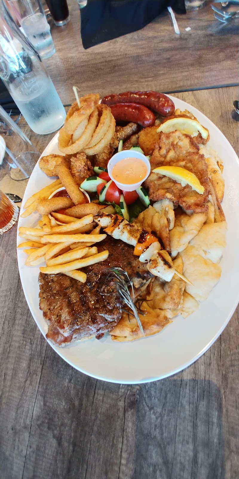 Mersims | Bosnian + American Restaurant | restaurant | 126 E Ridgeway Ave Suite A, Waterloo, IA 50702, USA | 3198833055 OR +1 319-883-3055