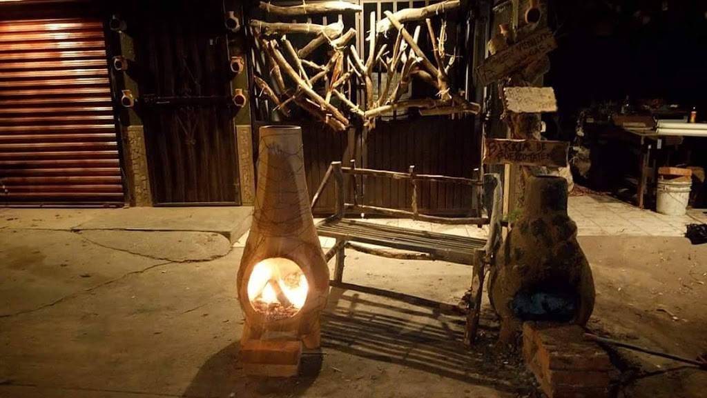 Birria Aztlan | restaurant | 22710, Av. Rampa Quetzalcoatl 7516, Colinas de Aragon, 22710 Rosarito, B.C., Mexico | 016194084908 OR +52 619 408 4908