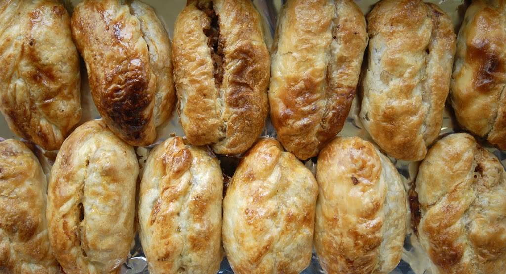 El Mercado - Market - Butcher - Empanadas | meal takeaway | 3767 N Southport Ave, Chicago, IL 60613, USA | 7734775020 OR +1 773-477-5020