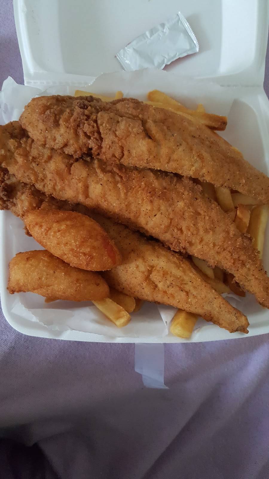 Ole Bay Seafood | restaurant | 1916 Lafayette Blvd, Norfolk, VA 23509, USA | 7573143375 OR +1 757-314-3375