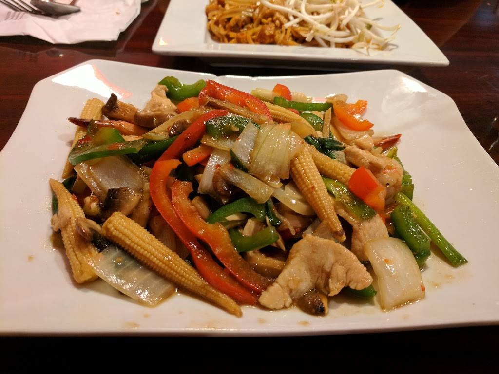 Salween Thai | restaurant | 1102 NW Radial Hwy, Omaha, NE 68132, USA | 4028845375 OR +1 402-884-5375